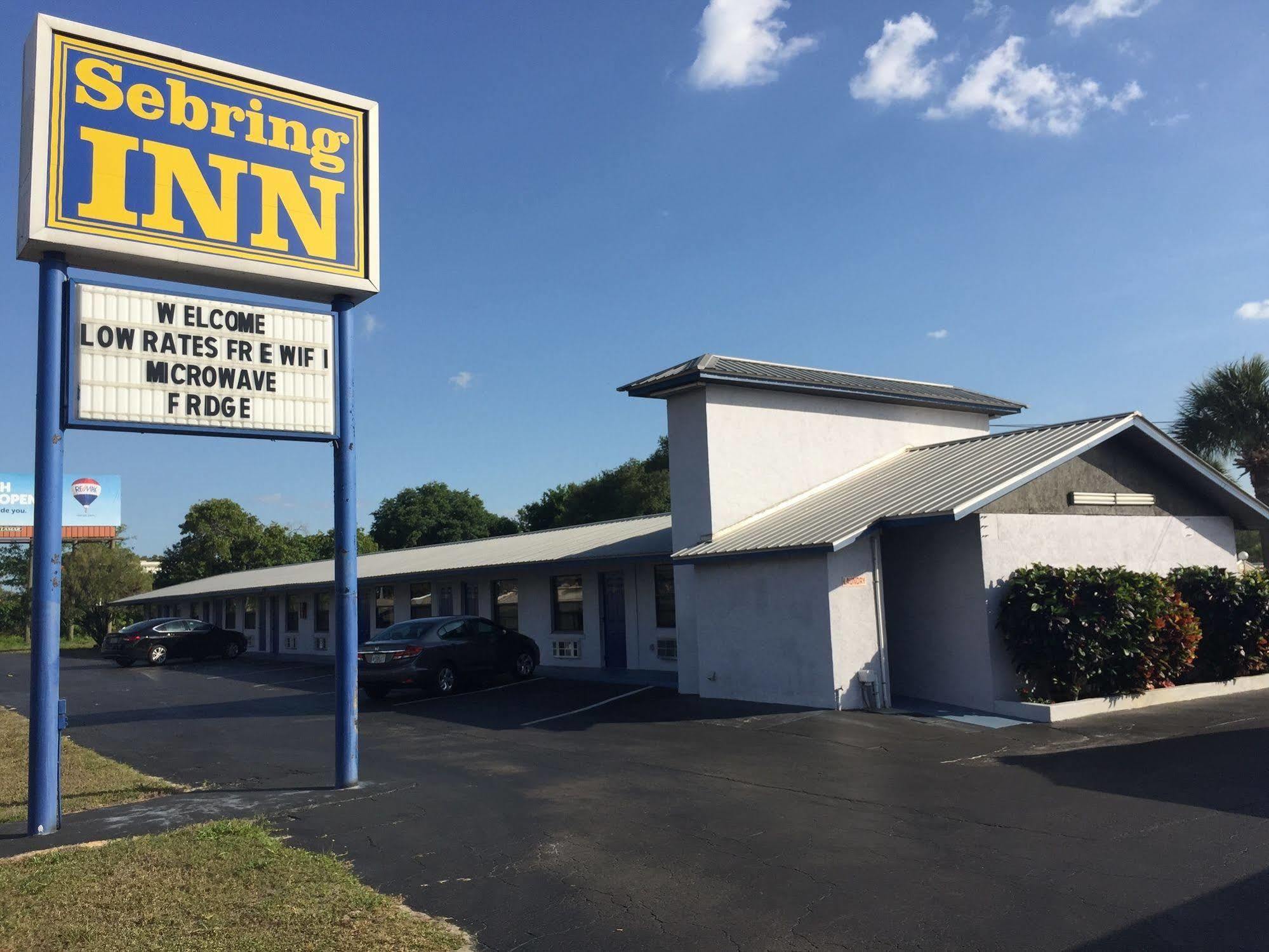 Sebring Inn Luaran gambar